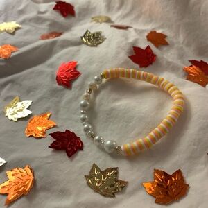 5/$20 (ENTIRE SHOP CLEARANCE) Candy corn simple pearl elegant beaded bracelet